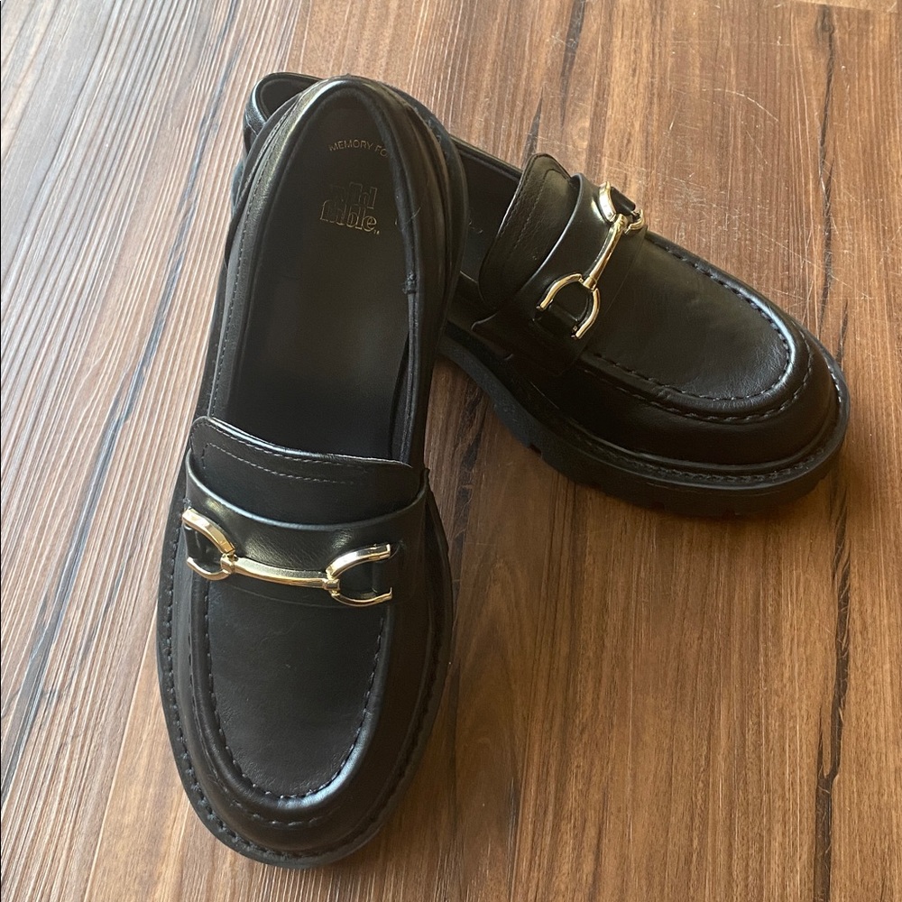 Wild Fable Black Loafers with Gold Accent